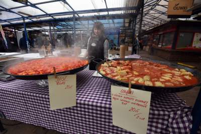 Stary Kleparz opanowala zupa (i nie tylko) dla Ukrainy. Inicjatywa działa dalej - zdjęcie 14