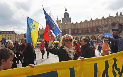 Marsz solidarności z walczącą Ukrainą. Dwa miesiące temu Rosja rozpoczęła inwazję - zdjęcie 5