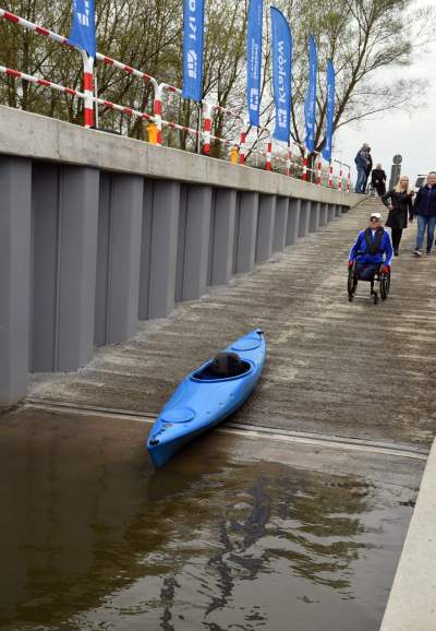 Pierwsza w Krakowie pochylnia do wodowania łódek na Wisłę - zdjęcie 14