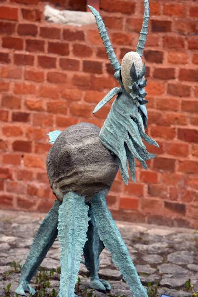 Smoczy Ogród na Wawelu, a w nim wystawa rzeźb Bronisława Chromego - zdjęcie 5