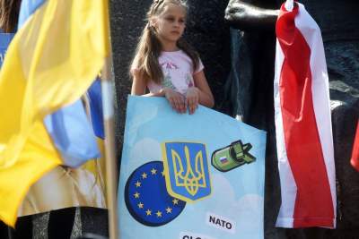 Protestują każdego dnia wojny. W samo południe na Rynku - zdjęcie 16