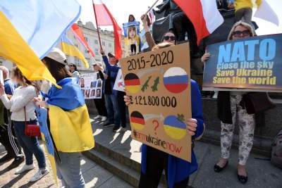 Protestują każdego dnia wojny. W samo południe na Rynku - zdjęcie 10
