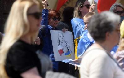 Protestują każdego dnia wojny. W samo południe na Rynku - zdjęcie 8