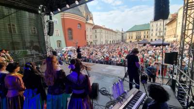 Znów tłum na Małym Rynku. Najsympatyczniejsze świętowanie - zdjęcie 4