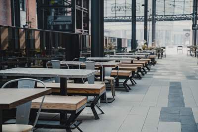 Chwalą się, że to największy zadaszony ogródek knajpiany w Krakowie - zdjęcie 9