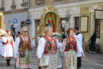 Procesja na Skałkę, fot. Archidiecezja Krakowska - zdjęcie 42