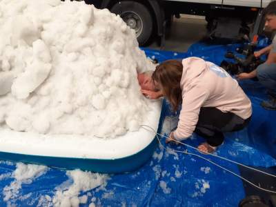 Bicie rekordu Guinnessa w długości przebywania w śniegu - zdjęcie 8