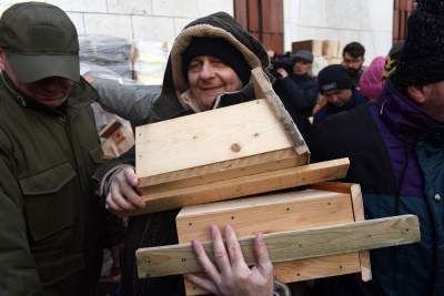 Szturm na magistrat. Każdy chciał to dostać - zdjęcie 5