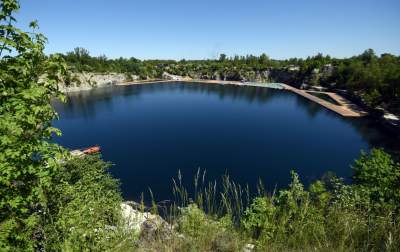 Nadal szukają tu dzikiego Zakrzówka. Oficjalnie wstęp wzbroniony - zdjęcie 28