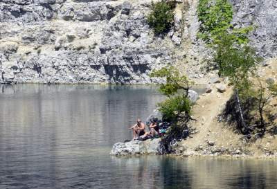 Nadal szukają tu dzikiego Zakrzówka. Oficjalnie wstęp wzbroniony - zdjęcie 3
