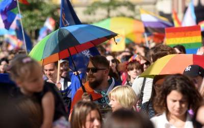 Radosny Marsz Równości w Krakowie: tu jest normalna Polska - zdjęcie 32