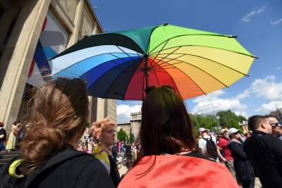 Radosny Marsz Równości w Krakowie: tu jest normalna Polska - zdjęcie 4