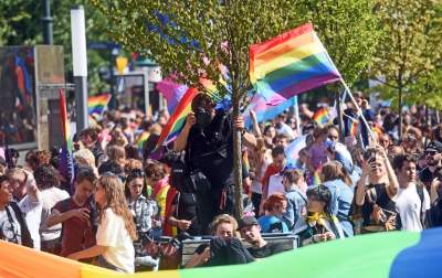 Radosny Marsz Równości w Krakowie: tu jest normalna Polska - zdjęcie 7