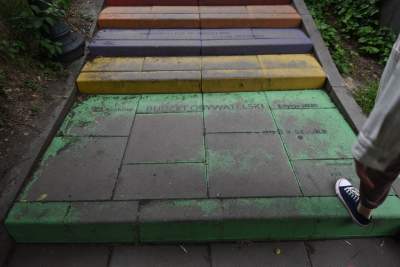 Kolorowe schody znów do remontu. Przyciągały tysiące turystów - zdjęcie 2