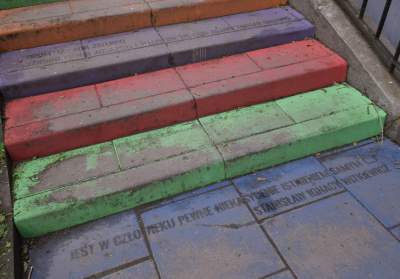 Kolorowe schody znów do remontu. Przyciągały tysiące turystów - zdjęcie 5