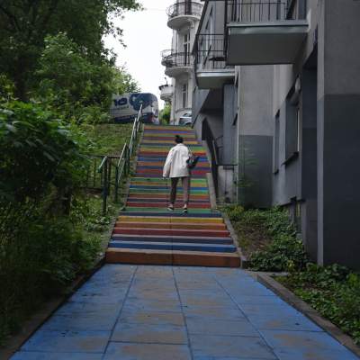 Kolorowe schody znów do remontu. Przyciągały tysiące turystów - zdjęcie 1