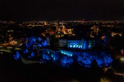 Tak Netflix wykorzystał Wawel do akcji promocyjnej. Nocny pokaz - zdjęcie 13