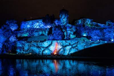 Tak Netflix wykorzystał Wawel do akcji promocyjnej. Nocny pokaz - zdjęcie 2