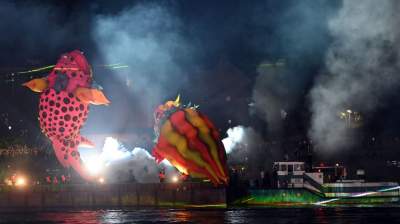 Pofrunął nawet pomnik Smoka Wawelskiego. Wielki pokaz nad Wisłą - zdjęcie 29