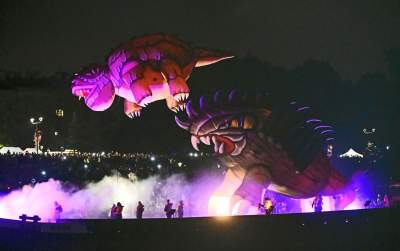 Pofrunął nawet pomnik Smoka Wawelskiego. Wielki pokaz nad Wisłą - zdjęcie 34