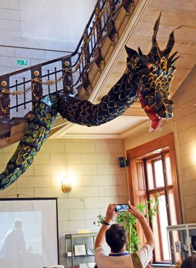 Piknik przed magistratem: smoki, zioła i scena przed urzędem - zdjęcie 17