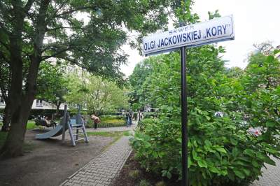 Skwer Kory Jackowskiej, zaglądajcie w to urocze miejsce - zdjęcie 32