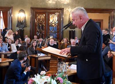 Andrzej Mleczko odbiera tytuł honorowego obywatela Krakowa, fot. Marek Lasyk - zdjęcie 7