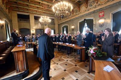 Andrzej Mleczko odbiera tytuł honorowego obywatela Krakowa, fot. Marek Lasyk - zdjęcie 32