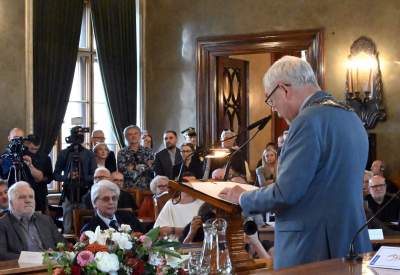 Andrzej Mleczko odbiera tytuł honorowego obywatela Krakowa, fot. Marek Lasyk - zdjęcie 13