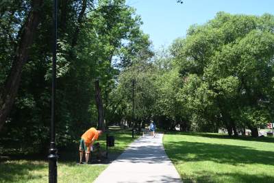 Dosłownie odlotowy park na Klinach, nawiązuje do historii... - zdjęcie 18