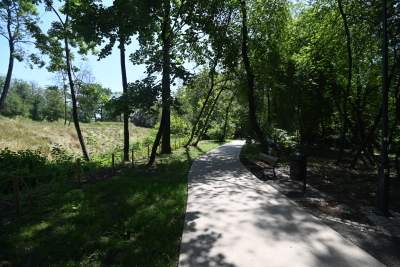 Dosłownie odlotowy park na Klinach, nawiązuje do historii... - zdjęcie 9