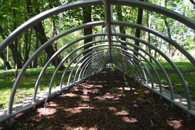 Dosłownie odlotowy park na Klinach, nawiązuje do historii... - zdjęcie 3