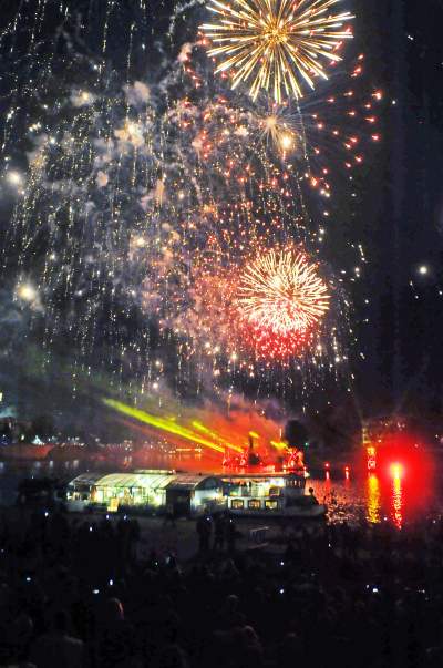 Historia „Wianków”: dobra zabawa i piękne kobiety z kwiatami we włosach - zdjęcie 42