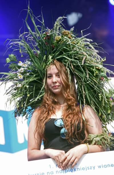 Historia „Wianków”: dobra zabawa i piękne kobiety z kwiatami we włosach - zdjęcie 29
