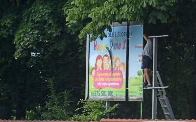 Koniec bilbordowej brzydoty w Krakowie. Tak wygląda demontaż - zdjęcie 3