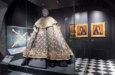 Nowy Skarbiec Koronny na Wawelu, spektakularny mapping na dziedzińcu - zdjęcie 26