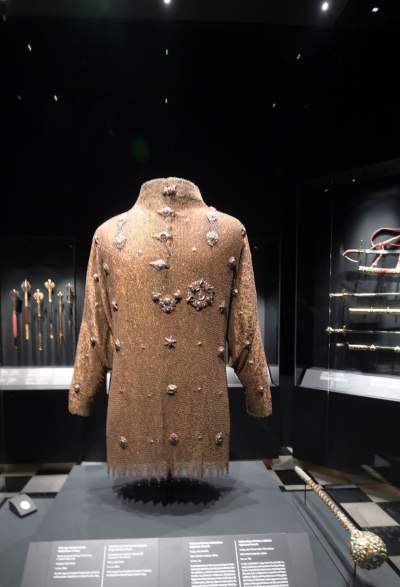 Nowy Skarbiec Koronny na Wawelu, spektakularny mapping na dziedzińcu - zdjęcie 22