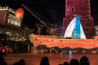 "Kosmiczny" koniec spektakularnej imprezy - zdjęcie 4