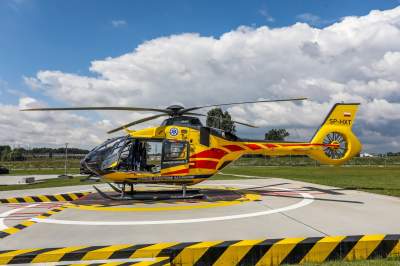 Otwarta i poświęcona: nowa baza Lotniczego Pogotowia Ratunkowego - zdjęcie 4