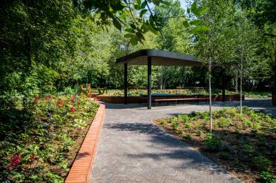 Ogród Fabryczny, piękna zielona zmiana - zdjęcie 7