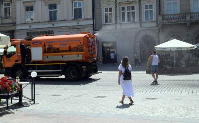 W poszukiwaniu ochłody. Kiedy i gdzie miasto uruchamia kurtyny wodne? - zdjęcie 4