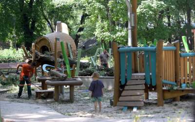 Wielkie sprzątanie po sobotniej nawałnicy, fot. Marek Lasyk - zdjęcie 10