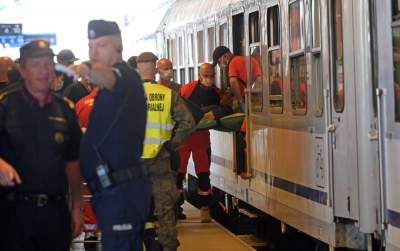 Ciężko ranni ukraińscy żołnierze dotarli do Krakowa, fot. Marek Lasyk - zdjęcie 8