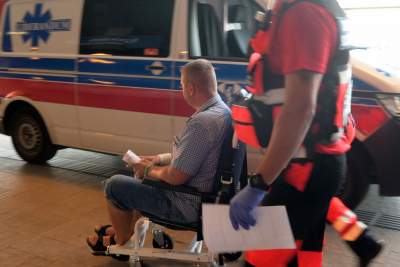 Ciężko ranni ukraińscy żołnierze dotarli do Krakowa, fot. Marek Lasyk - zdjęcie 15