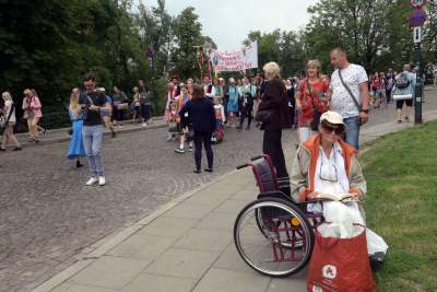 Tak abp Jędraszewski żegnał pielgrzymów. Entuzjazm kilku tysięcy osób - zdjęcie 4