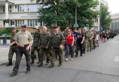 Marsz Szlakiem I Kompanii Kadrowej 2022, fot. Marek Lasyk - zdjęcie 18