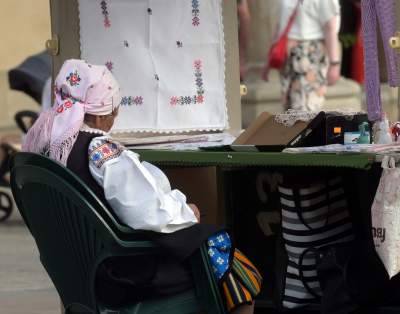 Na Rynku w Krakowie chleb po 60 zł, ale ponoć warto... - zdjęcie 26