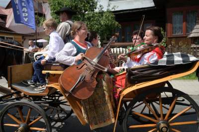 Jedyna taka parada w Polsce. Jeden z najsympatyczniejszych festiwali folkloru - zdjęcie 12