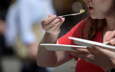 Jeść, czy robić zdjęcia? Festiwalowe pierogi po 4 zł za sztukę... - zdjęcie 23