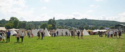 Średniowieczna osada na Błoniach, czyli huczne urodziny Smoka - zdjęcie 1